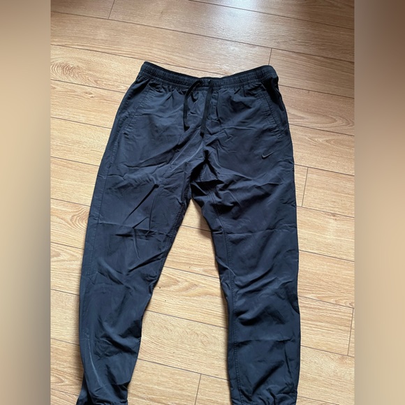 Men’s Black Nike Joggers - Picture 1 of 5
